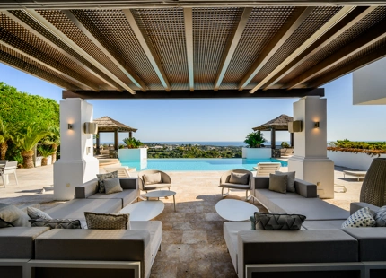 CHARMING 5-BEDROOM VILLA IN LOS FLAMINGOS – THE DREAM HOME