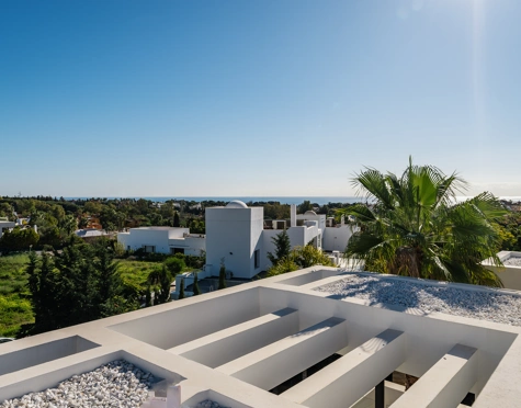 Villa en venta en Lomas del Virrey, Marbella Golden Mile