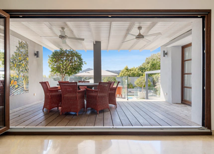CHARMING 5-BEDROOM TOWNHOUSE WITH PRIVATE POOL IN BENAHAVIS