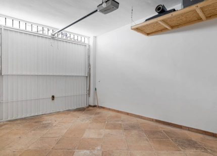 CHARMING 5-BEDROOM TOWNHOUSE WITH PRIVATE POOL IN BENAHAVIS