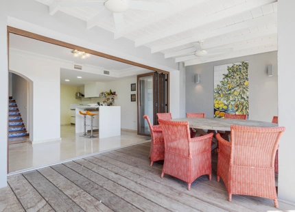 CHARMING 5-BEDROOM TOWNHOUSE WITH PRIVATE POOL IN BENAHAVIS