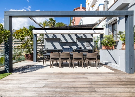 CHARMING 5-BEDROOM TOWNHOUSE WITH PRIVATE POOL IN BENAHAVIS