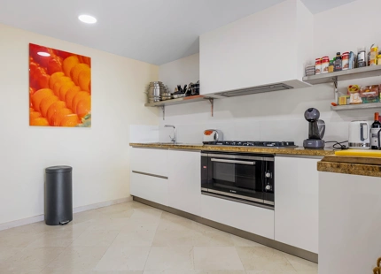 CHARMING 5-BEDROOM TOWNHOUSE WITH PRIVATE POOL IN BENAHAVIS