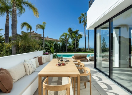 EXCEPTIONAL LUXURY VILLA WITH BREATHTAKING VIEWS IN BENAHAVÍS