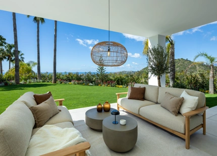 EXCEPTIONAL LUXURY VILLA WITH BREATHTAKING VIEWS IN BENAHAVÍS