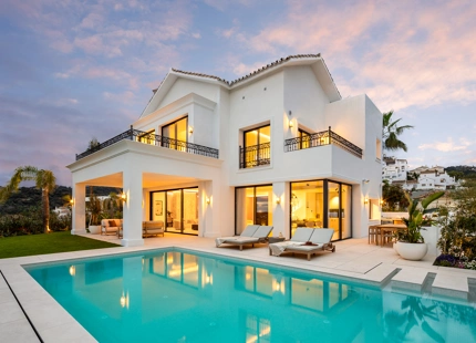 EXCEPTIONAL LUXURY VILLA WITH BREATHTAKING VIEWS IN BENAHAVÍS