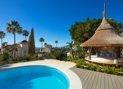 STUNNING VILLA WITH EXCEPTIONAL OUTDOOR SPACE IN MARBELLA EAST FOR SALE