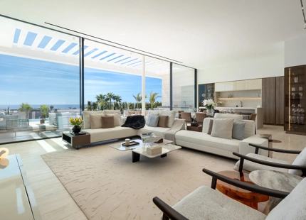 EXQUISITE LUXURY VILLA WITH STUNNING SEA VIEWS IN BENAHAVÍS