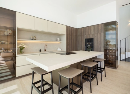EXQUISITE LUXURY VILLA WITH STUNNING SEA VIEWS IN BENAHAVÍS