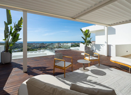 EXQUISITE LUXURY VILLA WITH STUNNING SEA VIEWS IN BENAHAVÍS