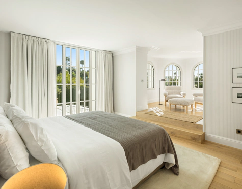 Villa for sale in Nueva Andalucia, Marbella