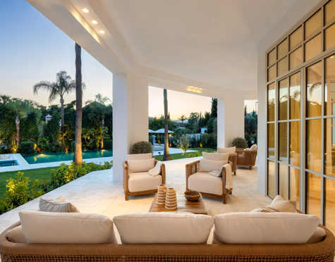Villa for sale in Nueva Andalucia, Marbella