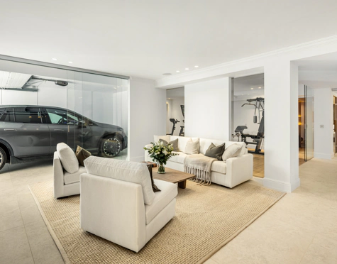 Villa for sale in Nueva Andalucia, Marbella