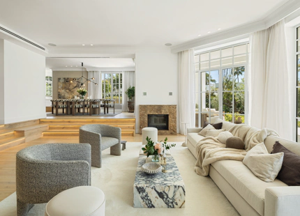 EXCEPTIONAL FIVE-BEDROOM VILLA WITH STUNNING FEATURES IN NUEVA ANDALUCÍA