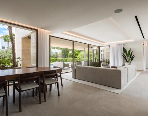 Villa for sale in Paraiso Alto, Benahavis