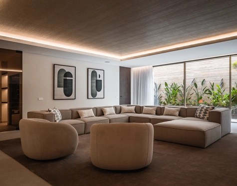 Villa for sale in Paraiso Alto, Benahavis