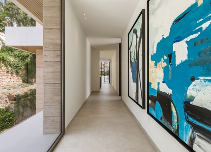 BRAND NEW LUXURY 5-BEDROOM VILLA IN BENAHAVÍS