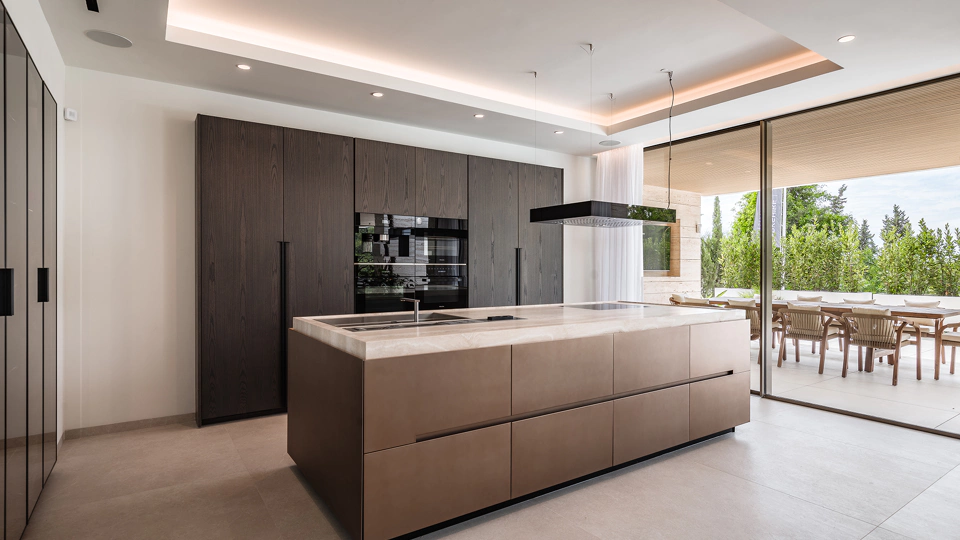Villa for sale in Paraiso Alto, Benahavis