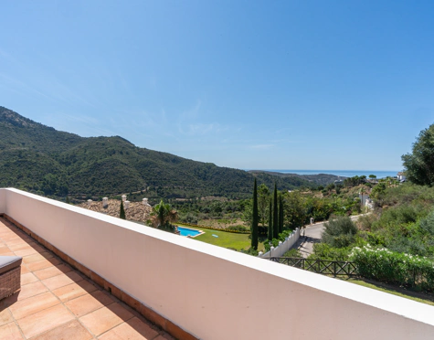 Villa for sale in Monte Mayor, Benahavis