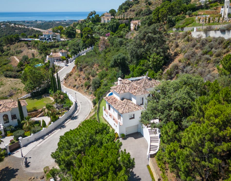 Villa for sale in Monte Mayor, Benahavis