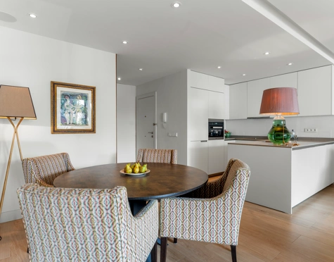 Apartment for sale in Marina Puente Romano, Marbella Golden Mile