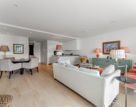 Apartment for sale in Marina Puente Romano, Marbella Golden Mile