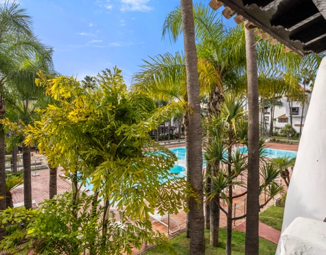 Apartment for sale in Marina Puente Romano, Marbella Golden Mile