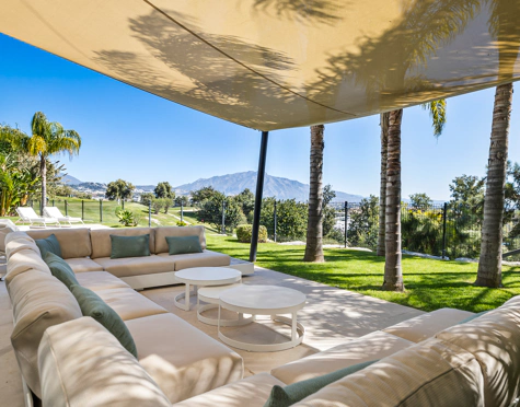 Villa en venta en La Alqueria, Benahavis