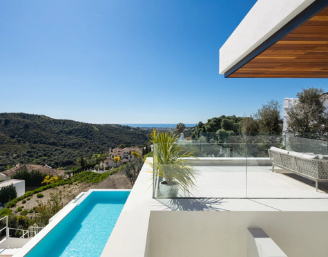 Villa for sale in Lomas de La Quinta, Benahavis