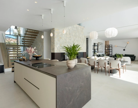 Villa for sale in La Quinta, Benahavis
