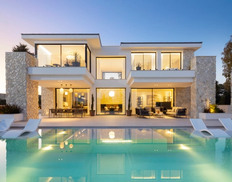 Villa for sale in La Quinta, Benahavis