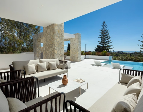Villa for sale in La Quinta, Benahavis