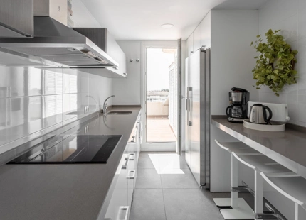 LUXURIOUS 3-BEDROOM PENTHOUSE FOR SALE IN PUERTO BANÚS