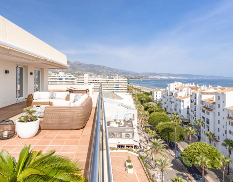 Ático en venta en Marina Banus, Marbella - Puerto Banus