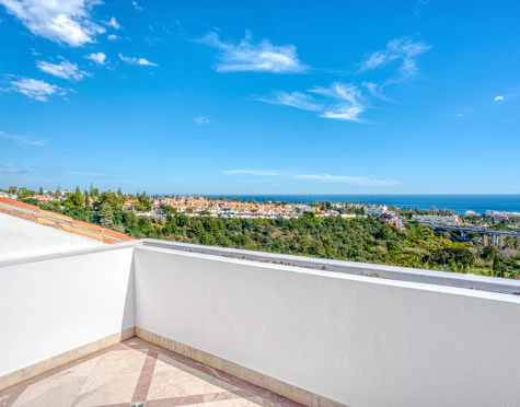 Atico Duplex en venta en Monte Paraiso Country Club, Marbella Golden Mile