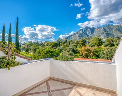Atico Duplex en venta en Monte Paraiso Country Club, Marbella Golden Mile