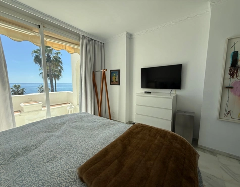 Atico Duplex en alquiler a corta temporada en Alcazaba Beach, Estepona East