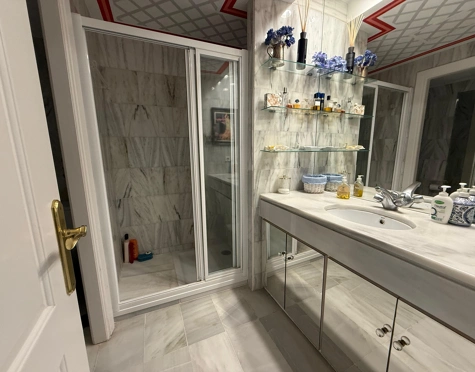 Atico Duplex en alquiler a corta temporada en Alcazaba Beach, Estepona East