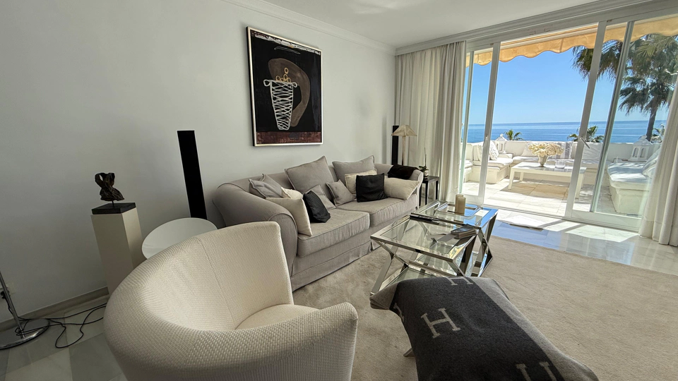Atico Duplex en alquiler a corta temporada en Alcazaba Beach, Estepona Este