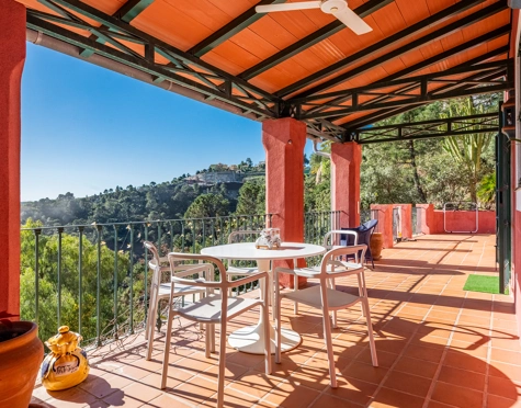Villa en venta en Benahavis