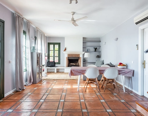 Villa en venta en Benahavis
