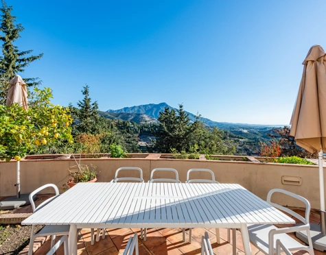 Villa en venta en Benahavis