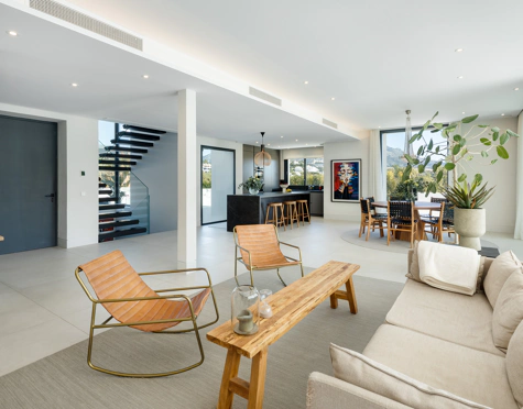 Villa en venta en La Cerquilla, Nueva Andalucia