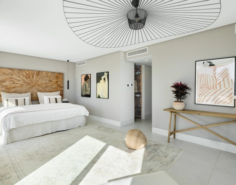 Villa en venta en La Cerquilla, Nueva Andalucia
