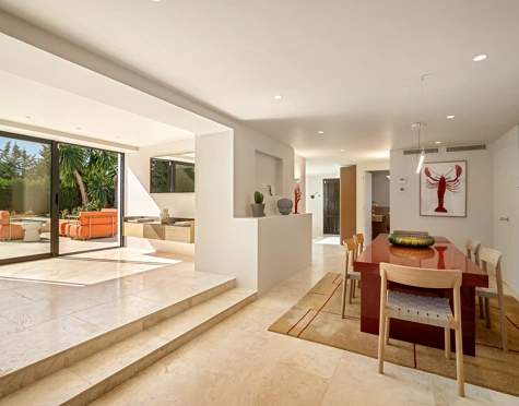 Villa en venta en Nueva Andalucia, Marbella