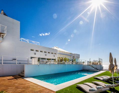 Villa for sale in Altos de Estepona