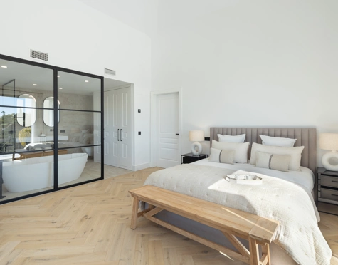 Villa for sale in La Quinta, Benahavis