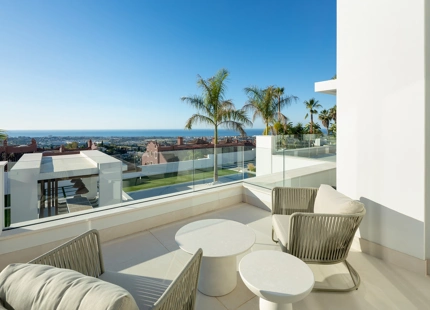 EXCEPTIONAL VILLA IN BENAHAVÍS WITH INCREDIBLE AMENITIES AND BREATHTAKING VIEWS