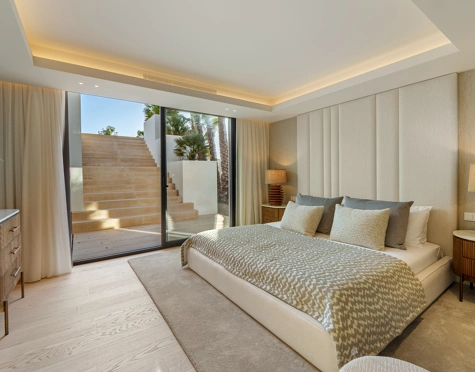 Villa en venta en Aloha, Nueva Andalucia