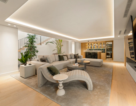 Villa en venta en Aloha, Nueva Andalucia